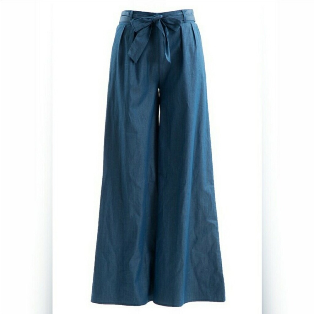 Wide leg jeans