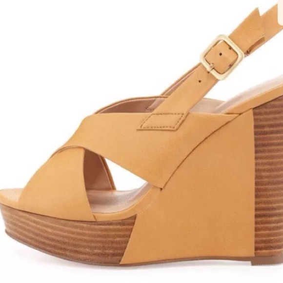 Charles David Beige Platform Wedge Wrap Strappy Sandal Open Toe New in Box - Picture 2 of 3