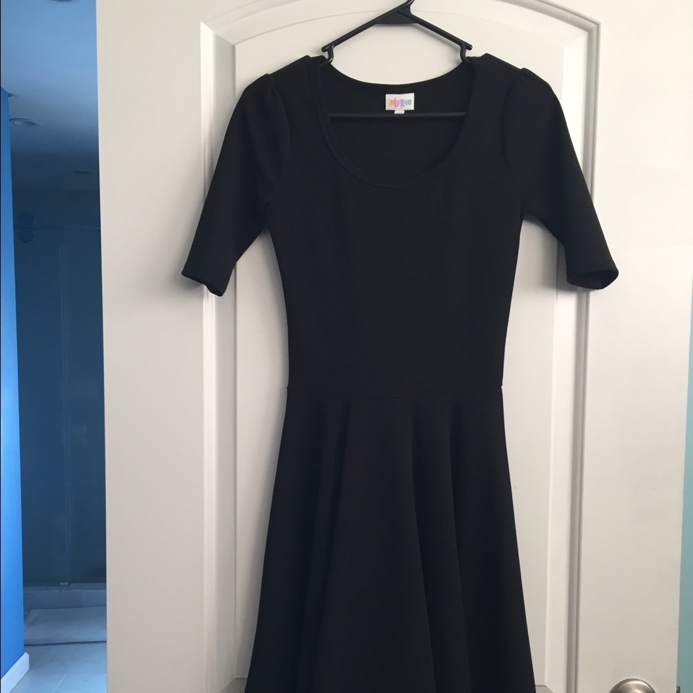 Black Lularoe Nicole dress