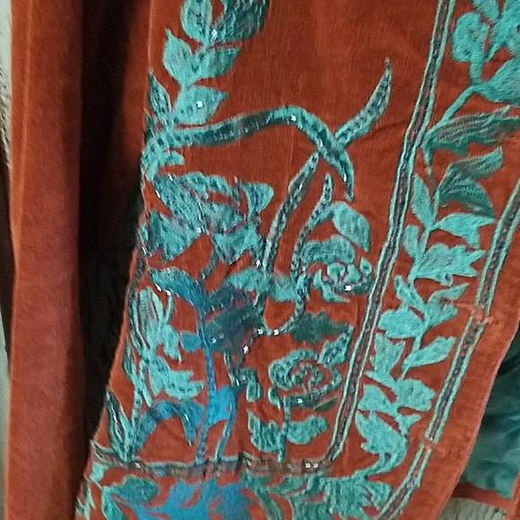 Jacket - Picture 2 of 4