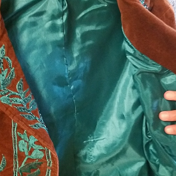 Jacket - Picture 3 of 4