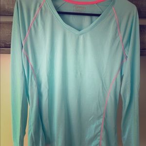 Long sleeve workout shirt