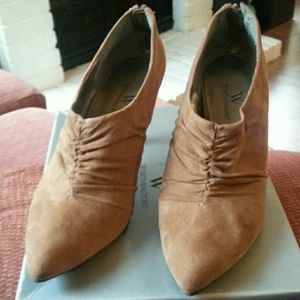 TAN Ankle Booties 7M