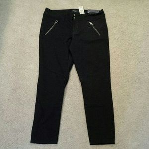 AE black pants