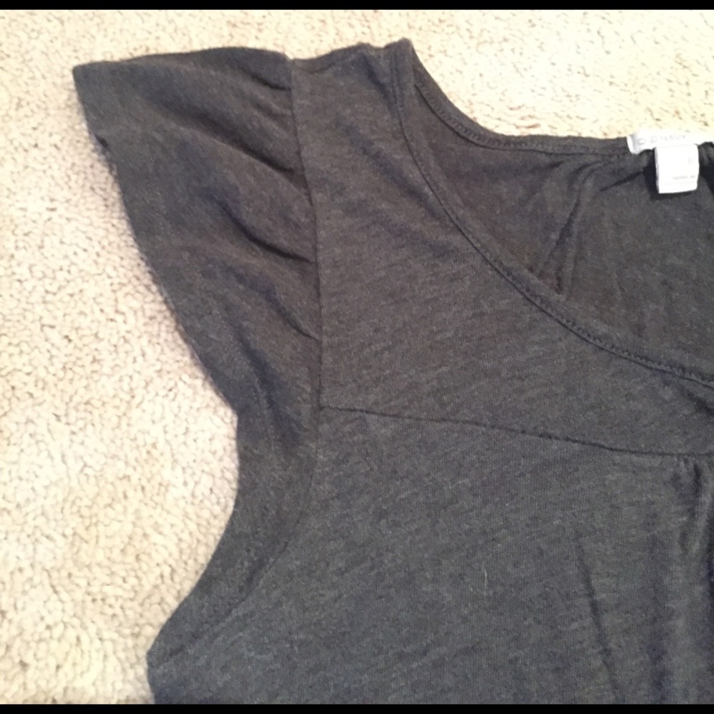 Old Navy Gray Top