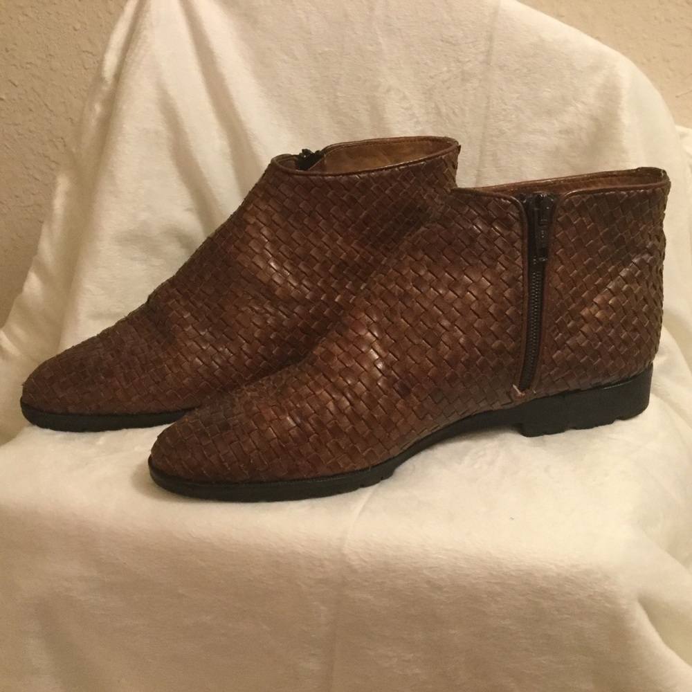 HP🌹Brown Sesto Meucci Ankle Boots🌹