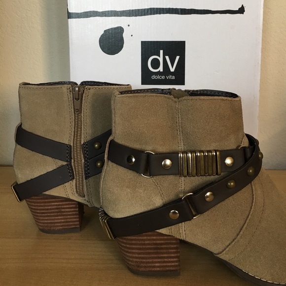 NEW DV Booties - Picture 4 of 4