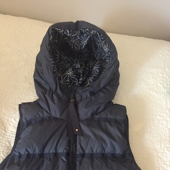 lululemon athletica Jackets & Blazers - Lululemon Chilly vest