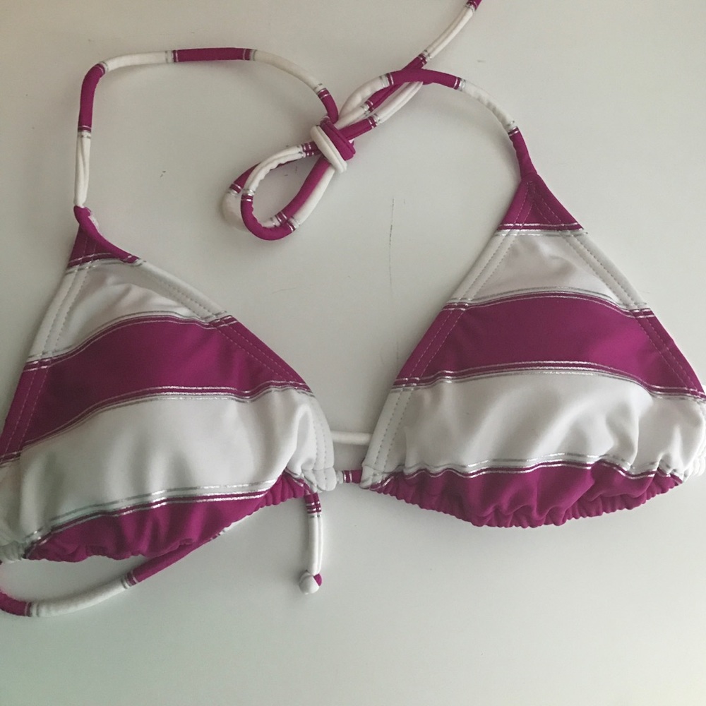 Medium string bikini. - Picture 2 of 3