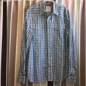 Levi's button down shirt size L