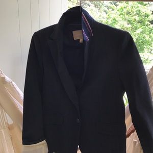 SOLD Preppy 🍌 Republic Blazer