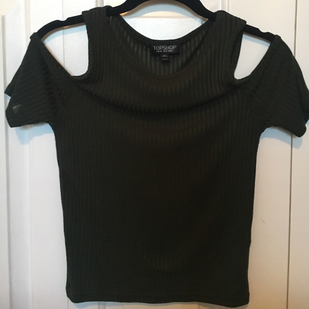 Cold shoulder top