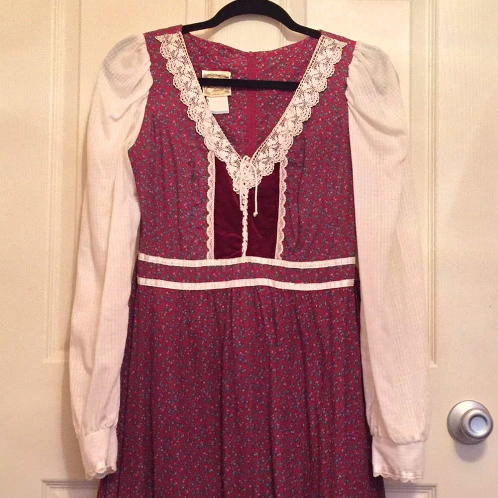 Vintage Jessica McClintock Gunne Sax dress