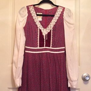 Vintage Jessica McClintock Gunne Sax dress