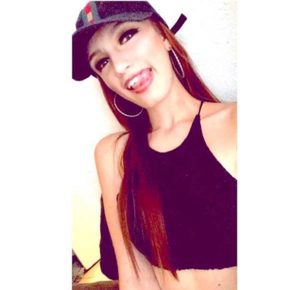 Meet your Posher, Crystal - Picture 1 of 1