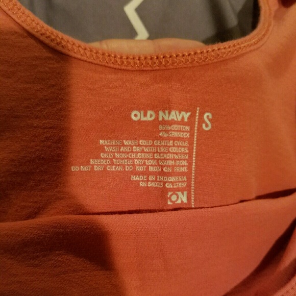 Top - Picture 2 of 2