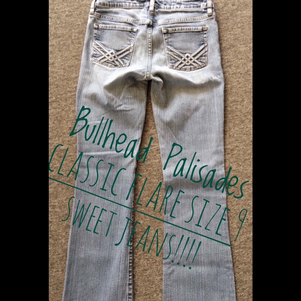BullHead Palisades Jeans Classic Flare size 9 Cute