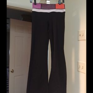 Lululemon flare pants size small