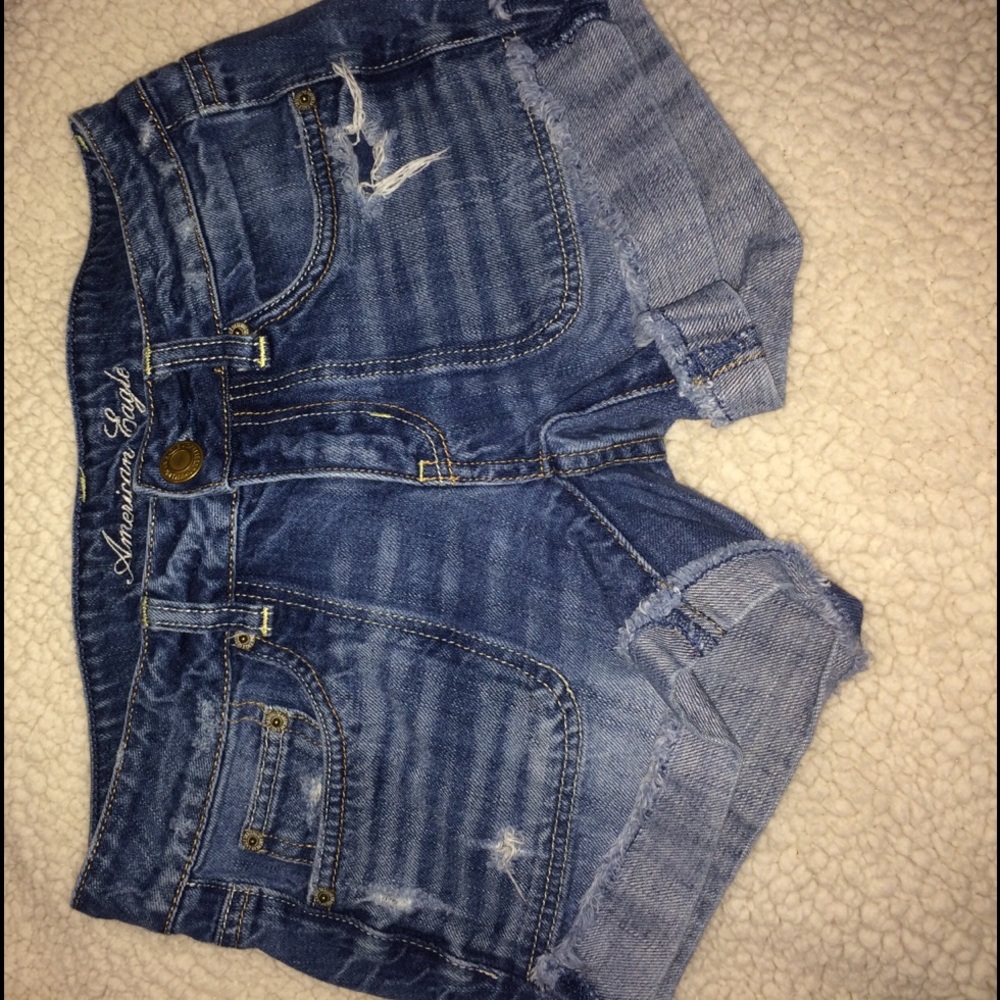 American eagle shorts (Size 2)