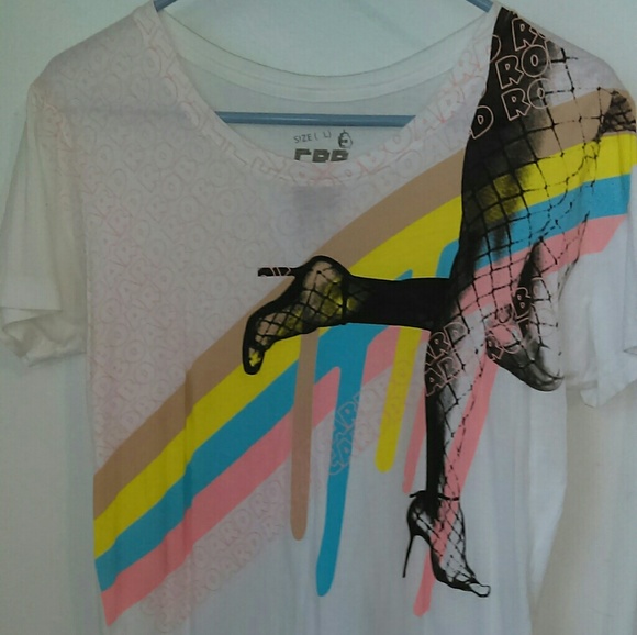 Cardboard Robot T-shirt - Picture 2 of 3