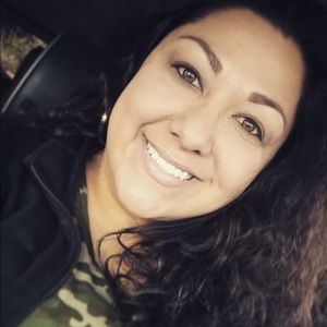 Meet your Posher, Marissa