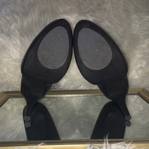 SOLD on Merc - Picture 3 of 4