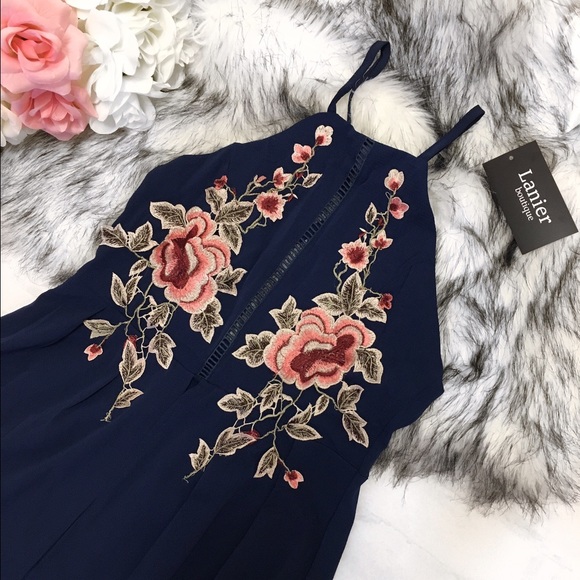 Sale! Navy Flower Print Maxi Dress NWT - Picture 5 of 6