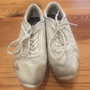 EASTER SALE!!! Varsity cheer shoes