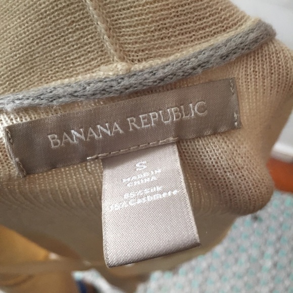 Banana Republic Sweaters - Banana Republic Cardigan Banana Republic Sweaters - Banana Republic Cardigan