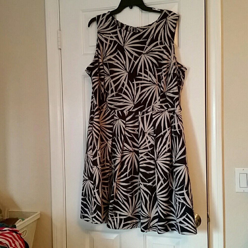 Taylor fit and flare dark blue and tan dress