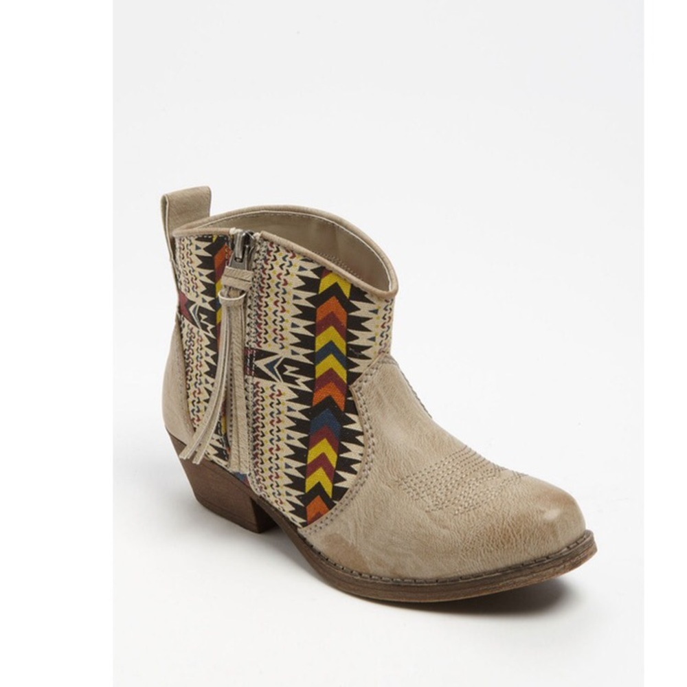 Aztec cowgirl boot