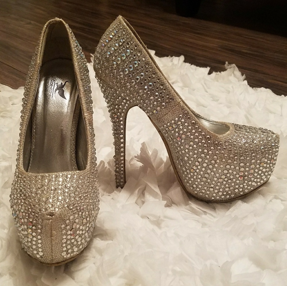 SHIEKH WOMENS PUMP - HEELS