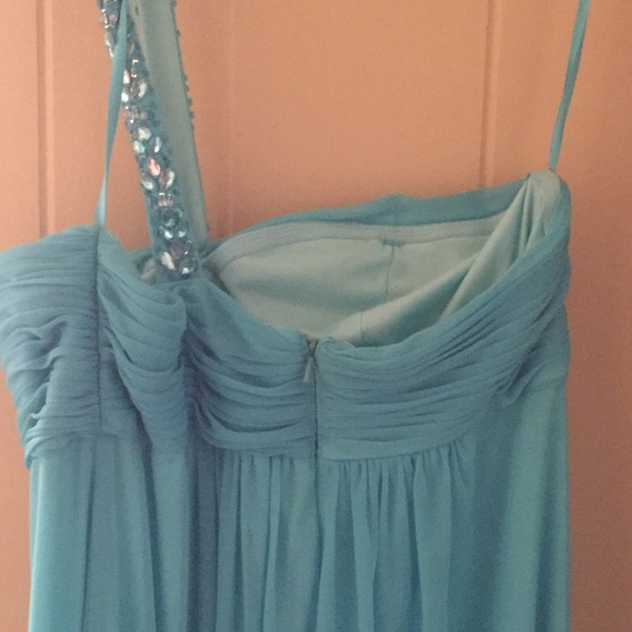 Prom Dress - Picture 3 of 3