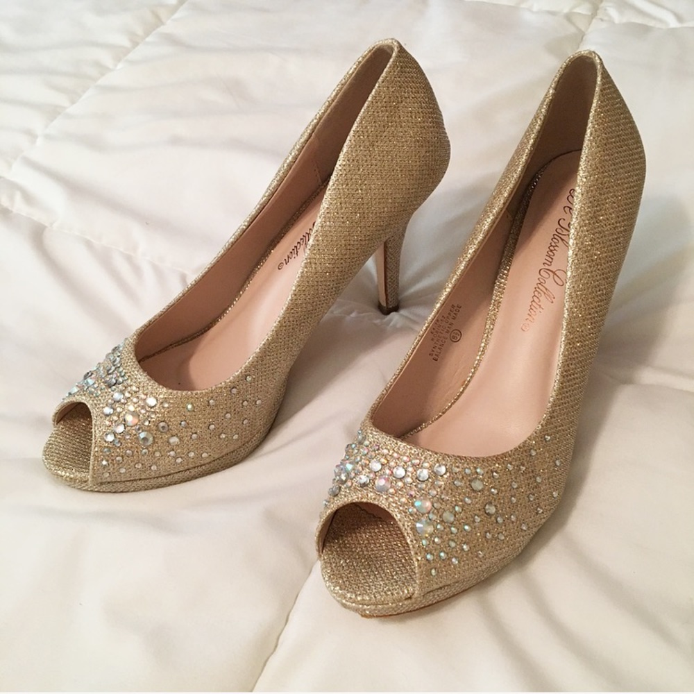 Nude Sparkling Prom Heels