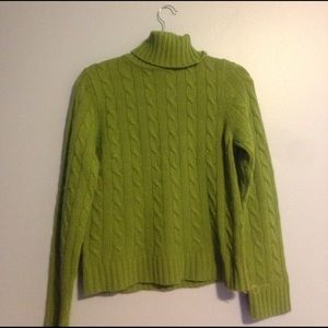 Never worn sweater turtle neck