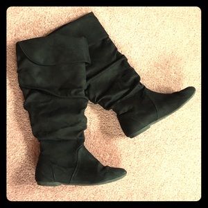 Black swede boots. Super cute!