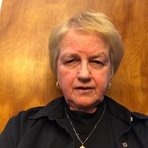 Meet your Posher, Pauline