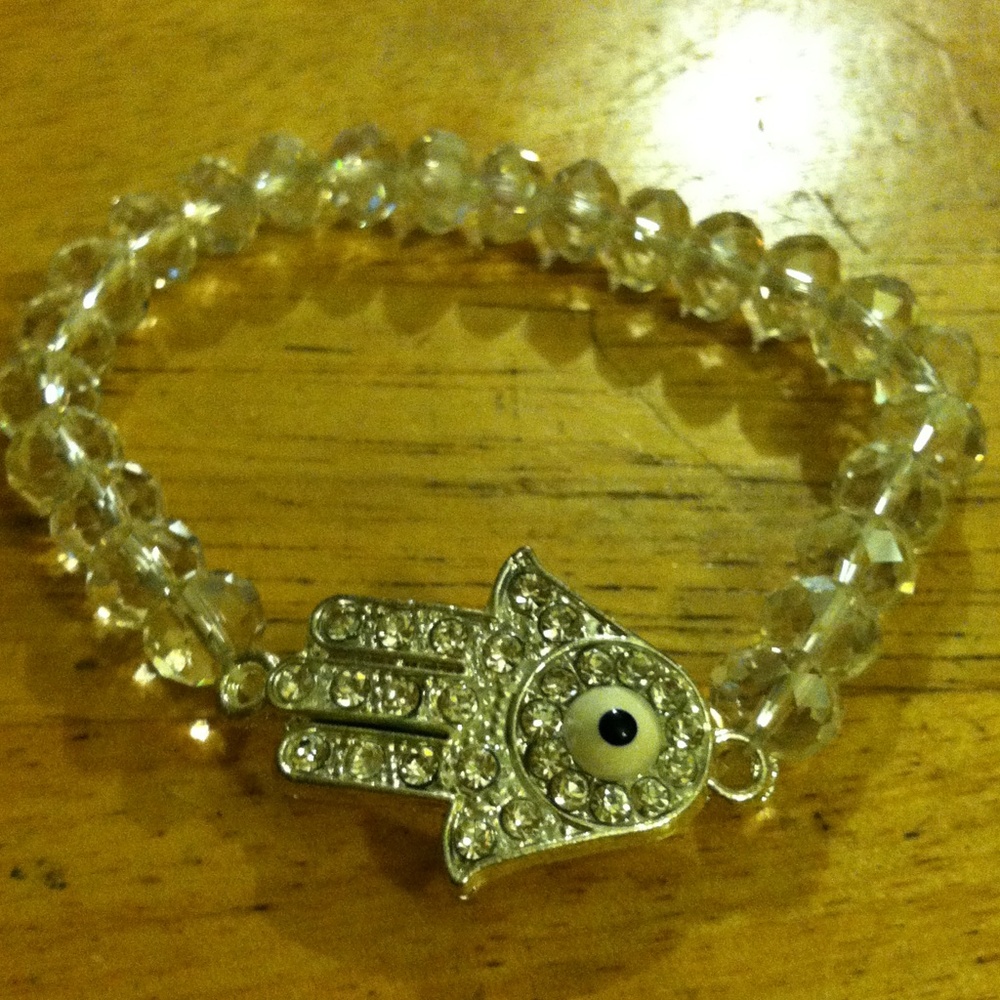 Hamsa hand crystal bracelet - Picture 1 of 4