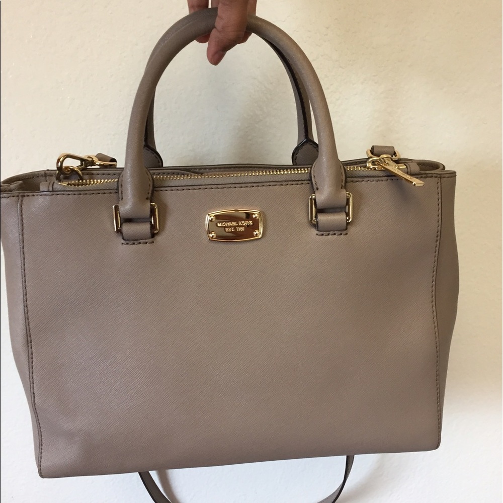 SOLD Michael Kors Kellen Satchel & Wallet Set - Picture 3 of 4