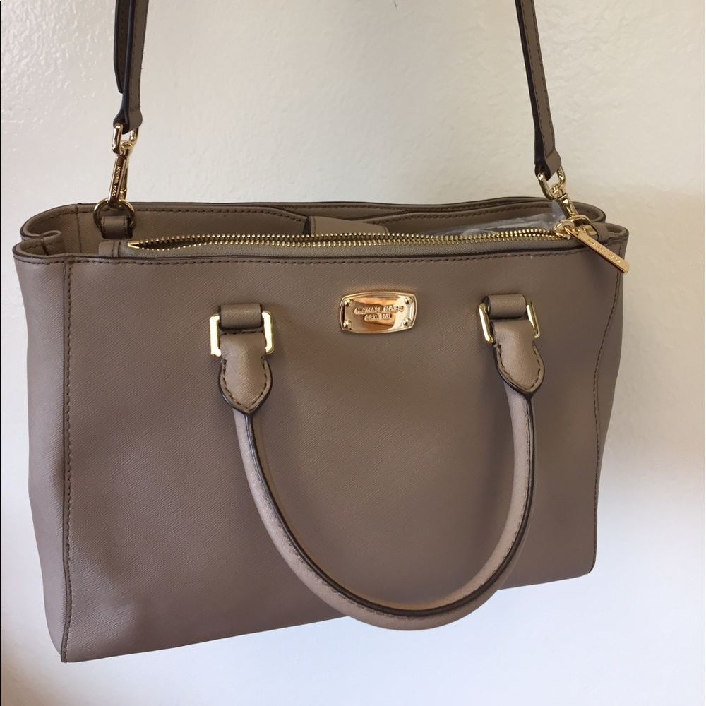 SOLD Michael Kors Kellen Satchel & Wallet Set - Picture 4 of 4