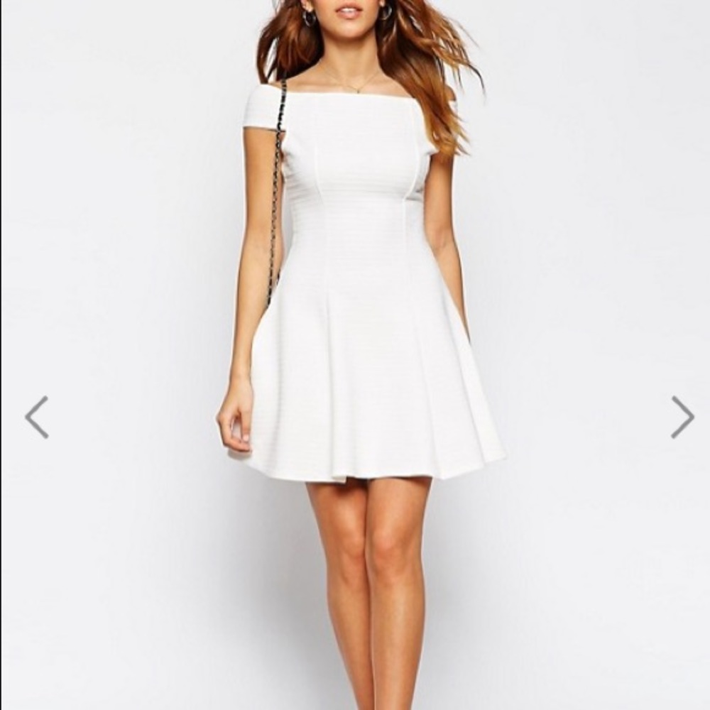 Never worn ASOS white ribbed bardot dress