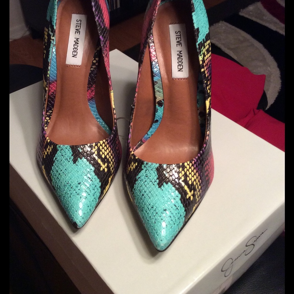 Multi Colored Snake Print Pumps