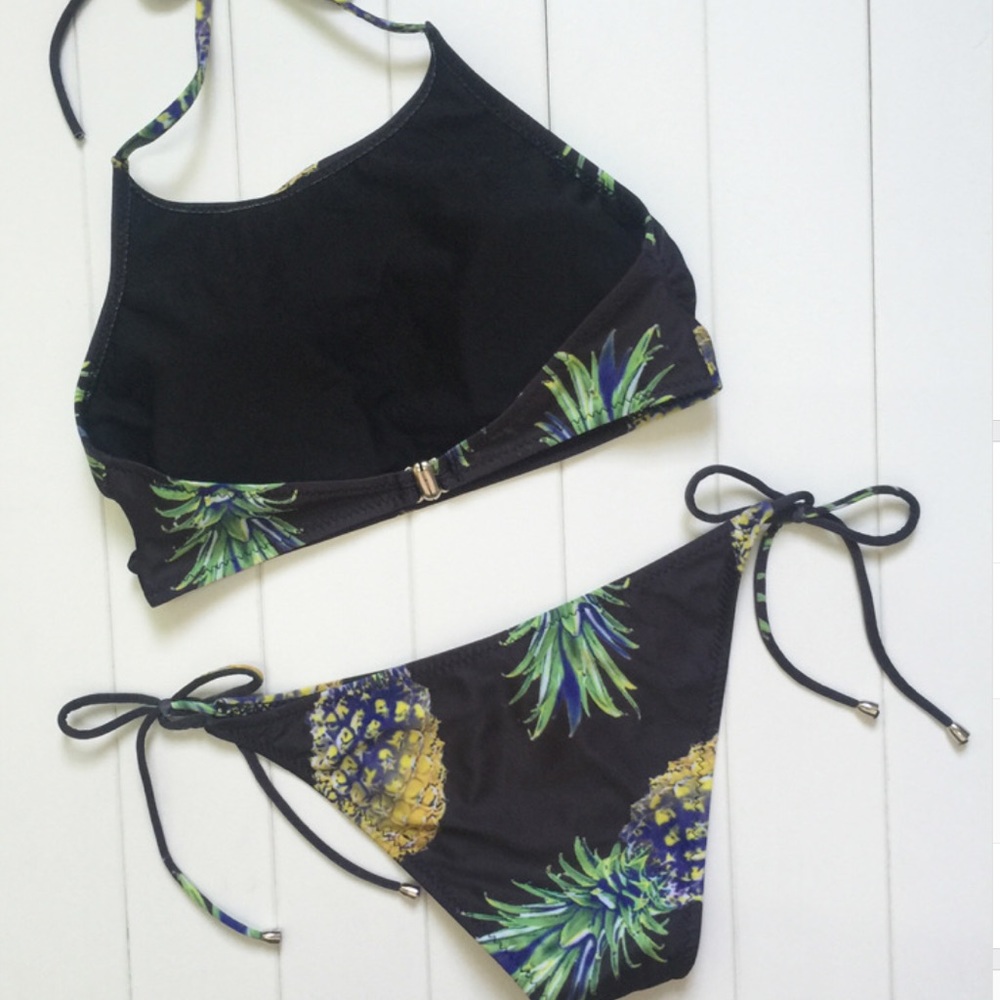 FABULOUS PINEAPPLE 🍍 - Picture 3 of 6