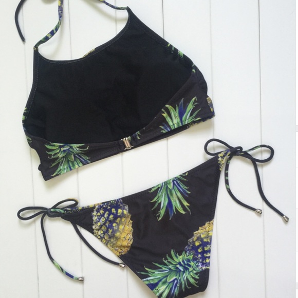 FABULOUS PINEAPPLE 🍍 - Picture 3 of 6