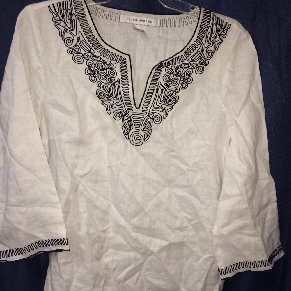 Cute blouse!