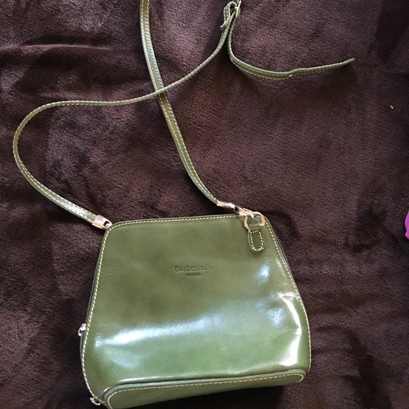 Purse - Picture 1 of 3