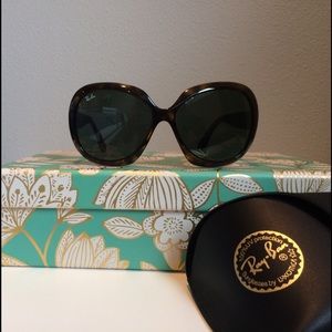 Ray Ban Jackie Ohh II sunglasses