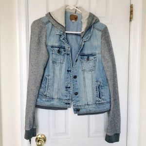 AE Denim Vested Hoodie, size L