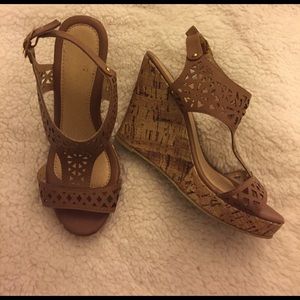 Tan Wedges