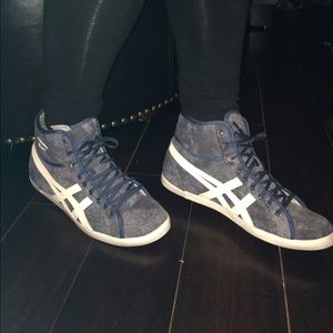 Comfortable yet fashionable sneakers